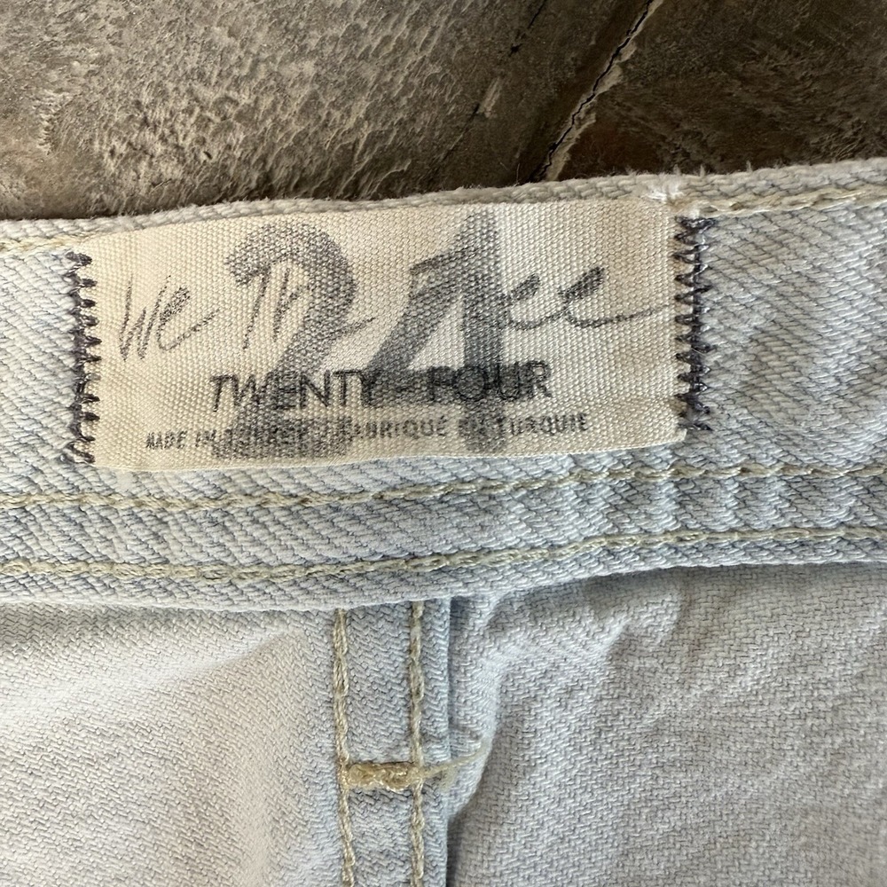 We The Free People Jeans Womens 24‎ Blue Denim Button Fly Distressed Fray Baggy - Picture 7 of 12